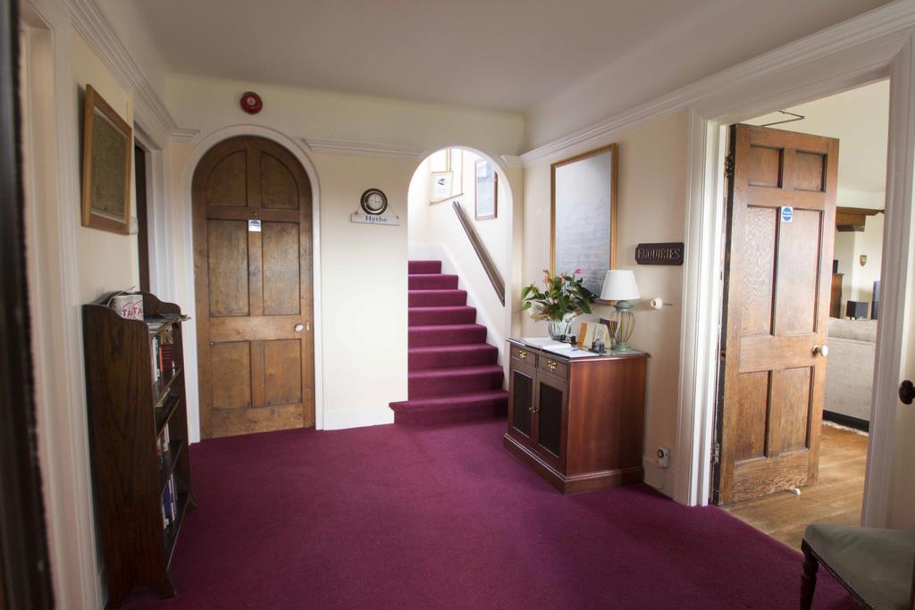 Fern Lodge Guesthouse Хайт Екстериор снимка