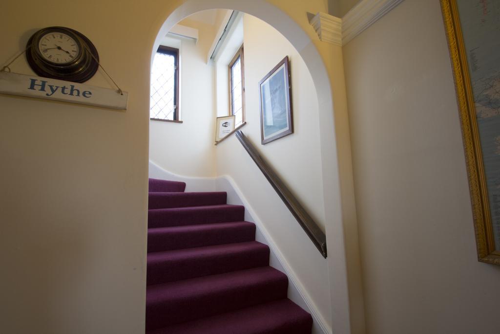 Fern Lodge Guesthouse Хайт Екстериор снимка