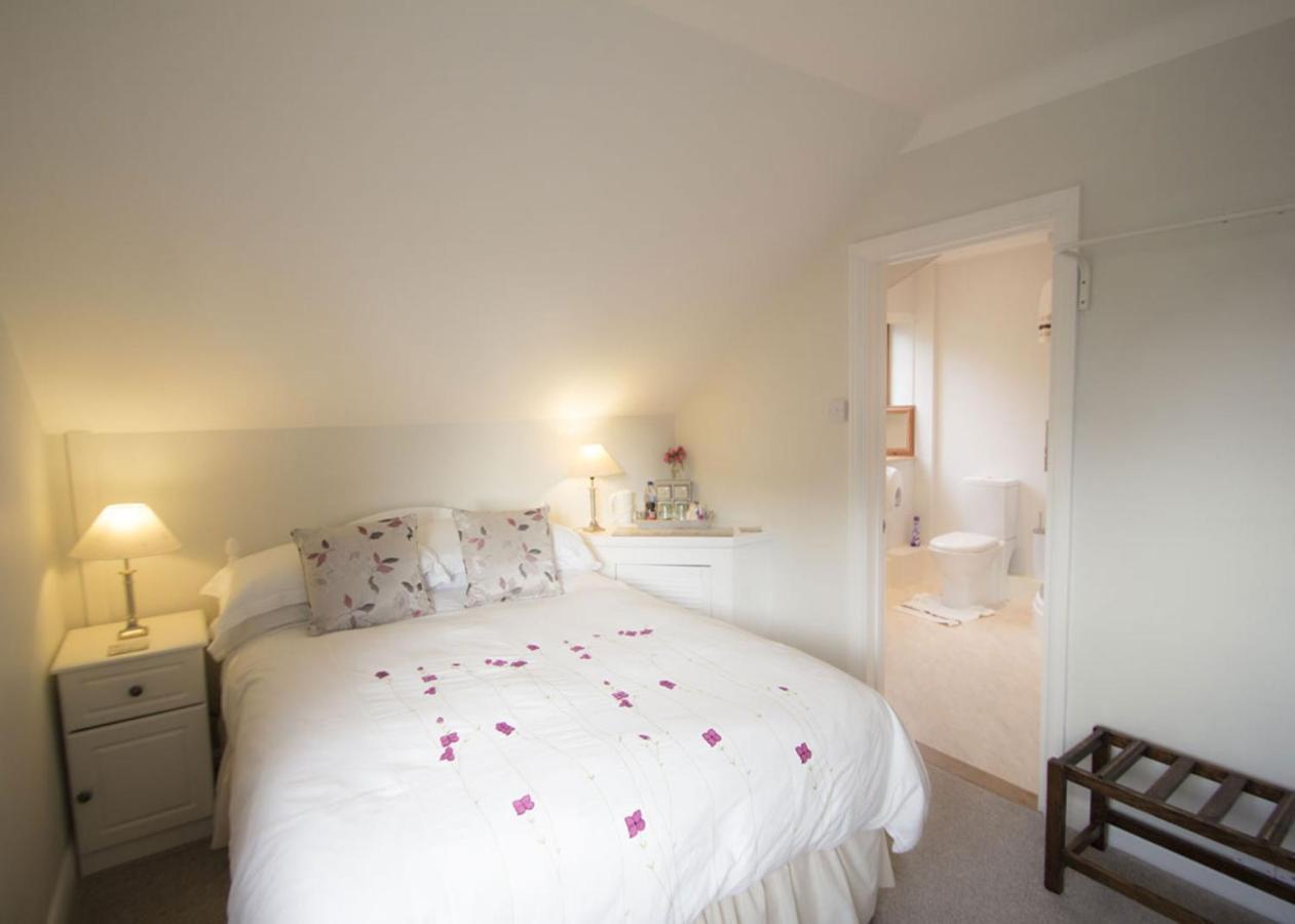 Fern Lodge Guesthouse Хайт Екстериор снимка