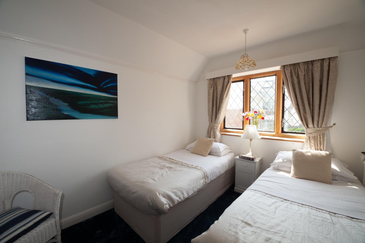 Fern Lodge Guesthouse Хайт Екстериор снимка