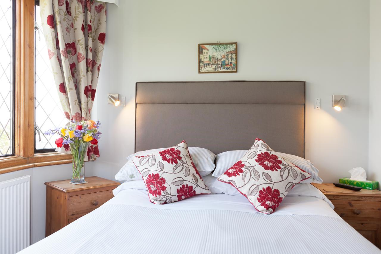 Fern Lodge Guesthouse Хайт Екстериор снимка