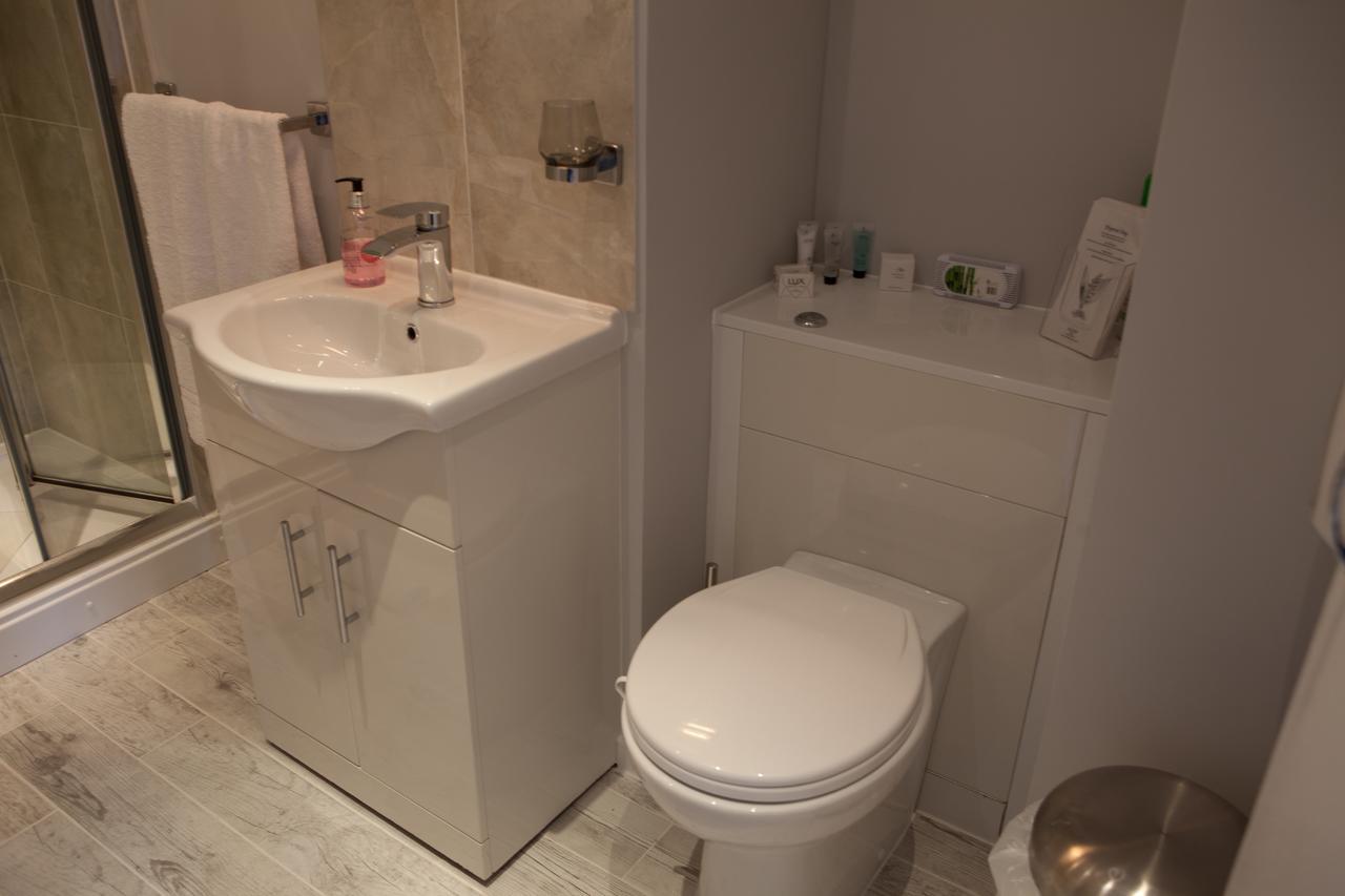 Fern Lodge Guesthouse Хайт Екстериор снимка
