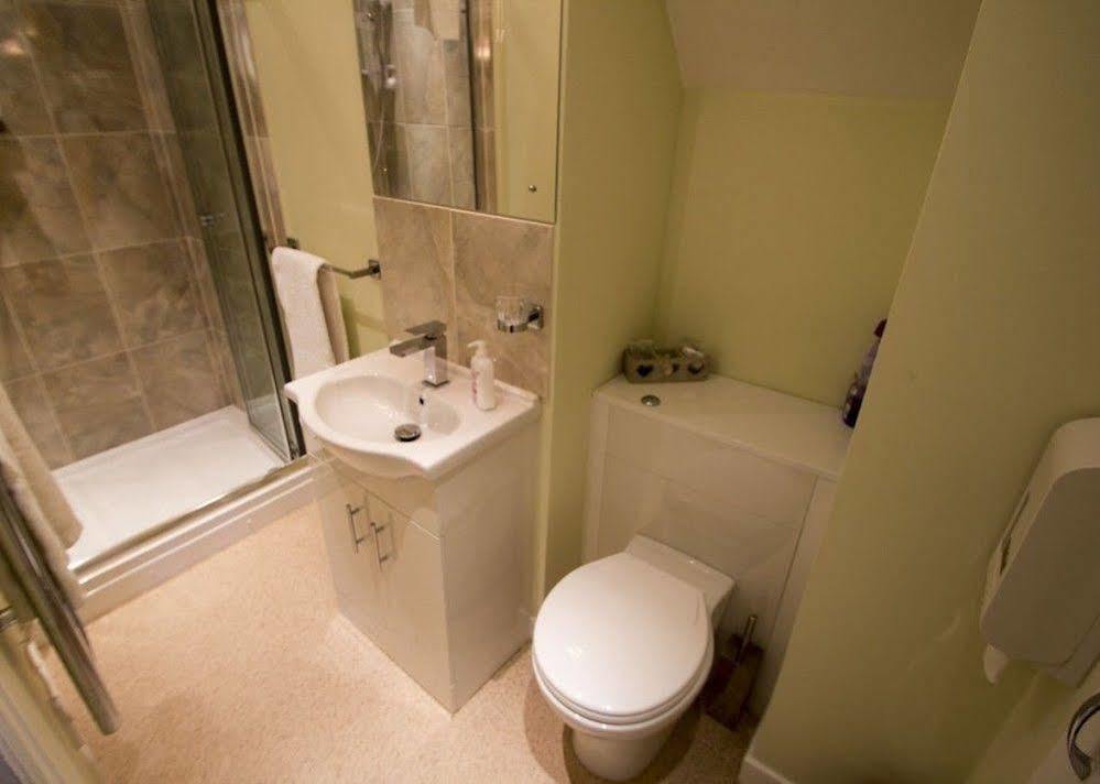 Fern Lodge Guesthouse Хайт Екстериор снимка
