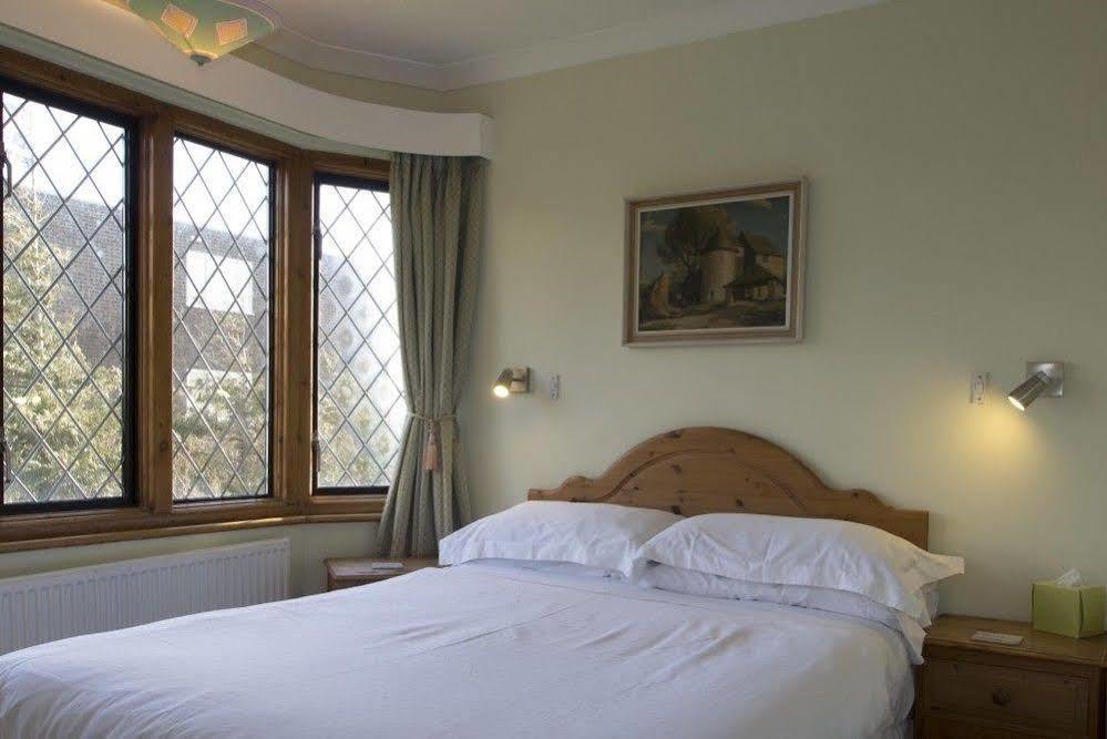 Fern Lodge Guesthouse Хайт Екстериор снимка