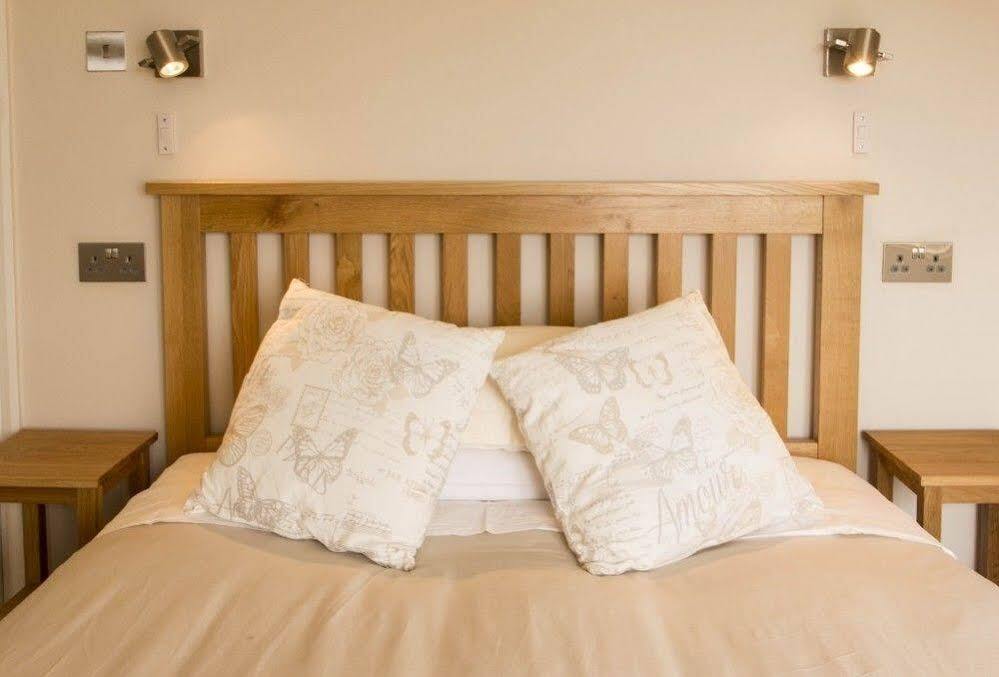 Fern Lodge Guesthouse Хайт Екстериор снимка